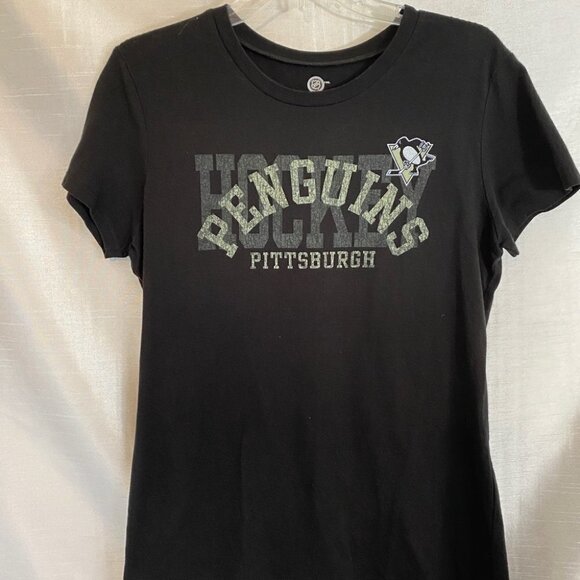 NHL Pittsburg Penguins  T-Shirt Ladies Lg Black - Picture 6 of 7